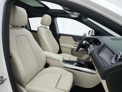 Certified 2026 Mercedes-Benz GLA 250 image 20