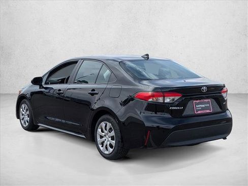 Used 2024 Toyota Corolla LE FWD image 7