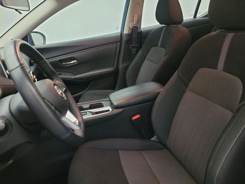 Used 2025 Nissan Sentra SV w/ All-Weather Package image 17