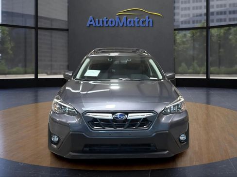 Used 2022 Subaru Crosstrek 2.0i Premium w/ Popular Package #3 image 2