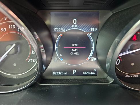 Used 2016 Jaguar F-TYPE R AWD/4WD image 5