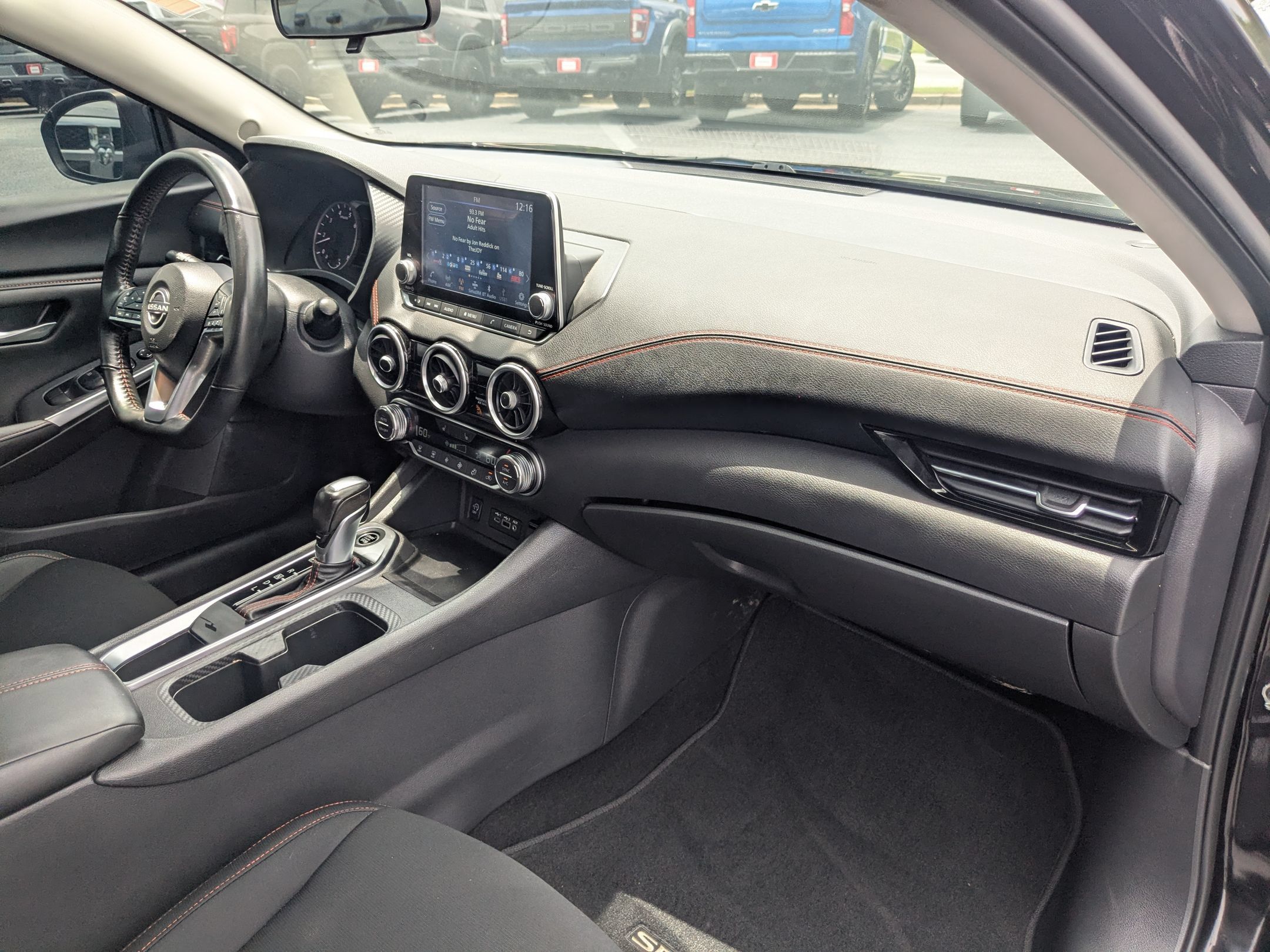 Used 2024 Nissan Sentra SR FWD image 27