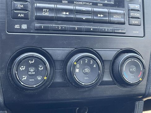 Used 2013 Subaru Impreza 2.0i Sport Premium image 15