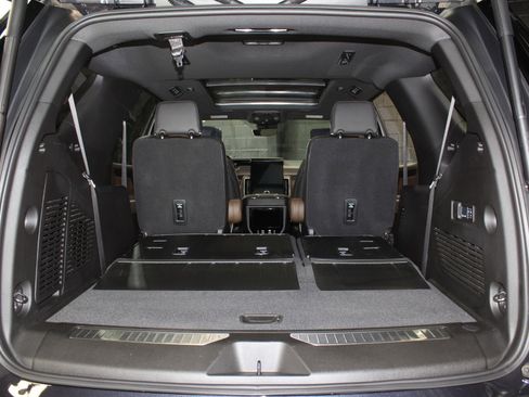 Used 2025 GMC Yukon Denali Ultimate w/ LPO, Floor Liner Package AWD/4WD image 94