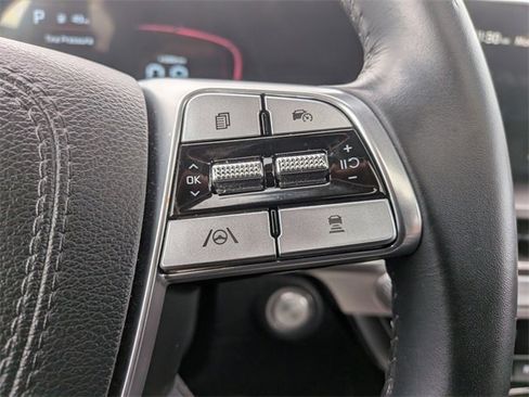 Used 2025 Kia Telluride S image 14