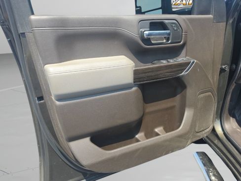 Used 2022 Chevrolet Silverado 2500 LT w/ All Star Edition AWD/4WD image 12