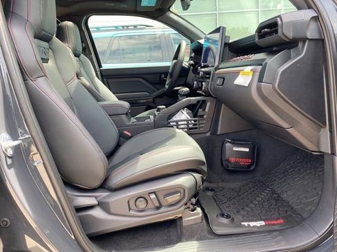 New 2026 Toyota Tacoma TRD Pro AWD/4WD image 17