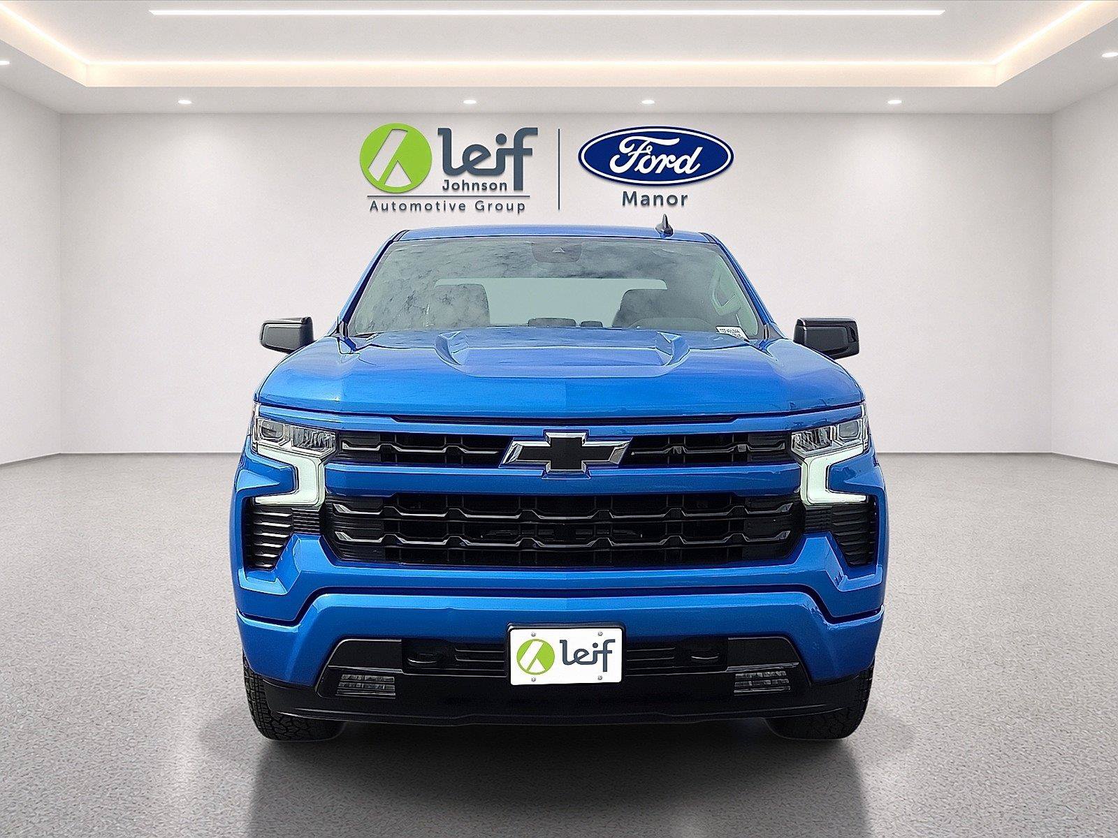 Used 2026 Chevrolet Silverado 1500 RST w/ RST Select Package RWD image 2