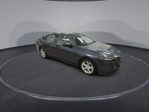 Used 2023 Honda Accord LX image 2