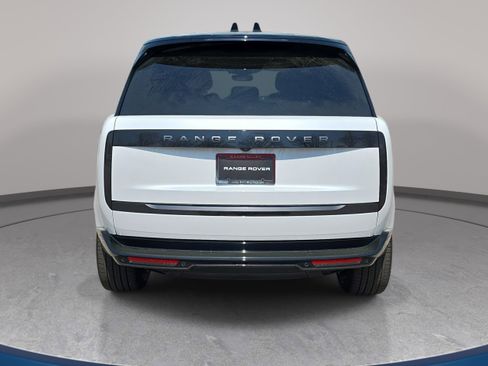 New 2026 Land Rover Range Rover Long Wheelbase SE AWD/4WD image 6