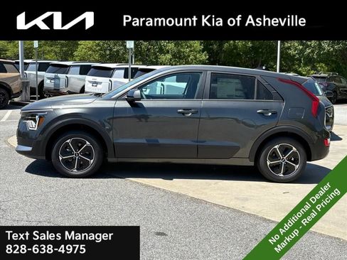 New 2026 Kia Niro LX FWD image 3
