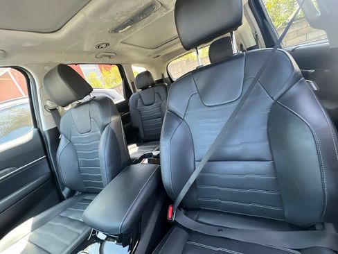 Used 2023 Kia Telluride SX Prestige AWD/4WD image 15