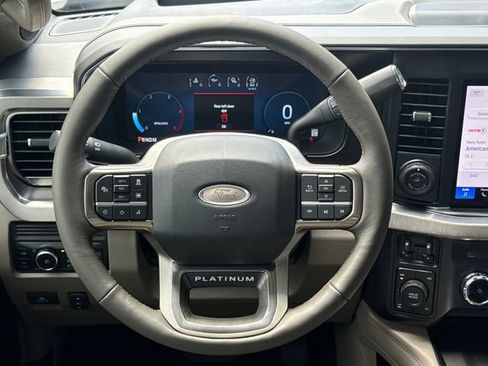 New 2026 Ford F250 Platinum w/ Platinum Plus Package AWD/4WD image 15