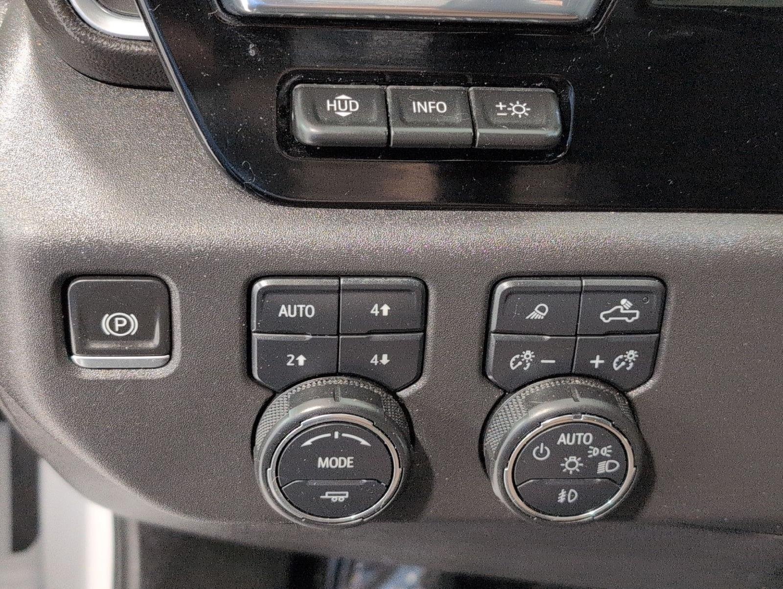 Certified 2024 Chevrolet Silverado 1500 High Country w/ High Country Premium Package AWD/4WD image 10