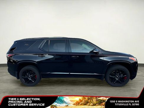 Certified 2020 Chevrolet Traverse Premier w/ Redline Edition FWD image 6