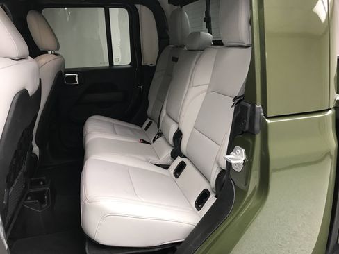 Used 2022 Jeep Gladiator Mojave w/ LED Lighting Group image 20