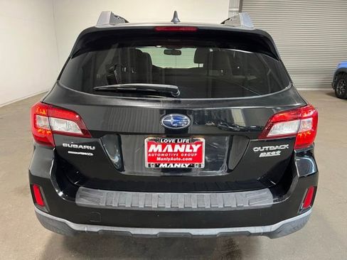 Used 2017 Subaru Outback 2.5i Limited AWD/4WD image 4