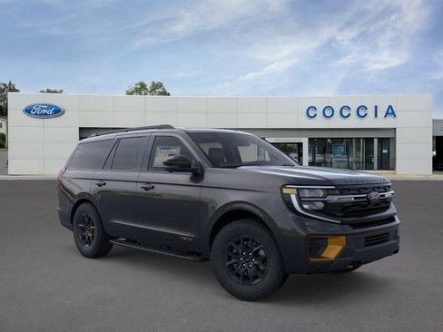 New 2026 Ford Expedition Tremor image 7