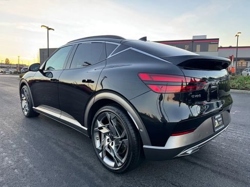 Used 2023 Genesis GV60 Performance image 8