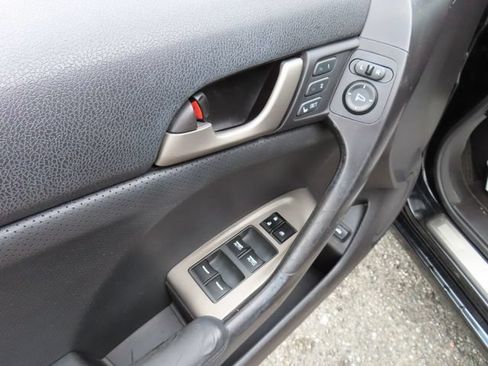 Used 2010 Acura TSX V6 Sedan FWD image 13