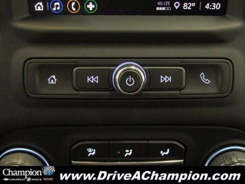 Used 2023 Chevrolet Silverado 1500 Custom image 27