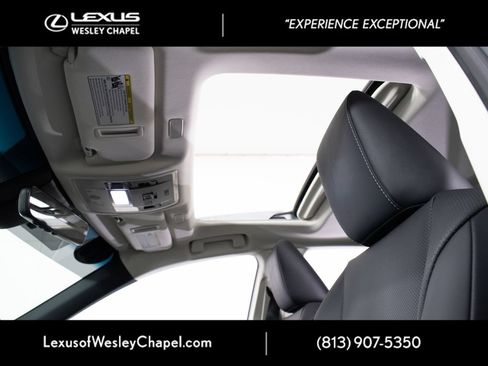 Used 2023 Lexus ES 300h w/ Premium Package FWD image 21