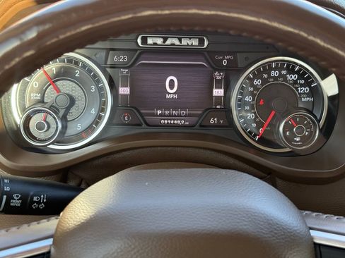 Used 2020 RAM 1500 Laramie AWD/4WD image 29