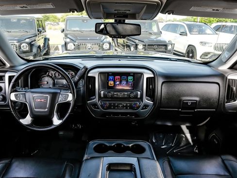 Used 2018 GMC Sierra 1500 SLT w/ Texas SLT Premium Package AWD/4WD image 10