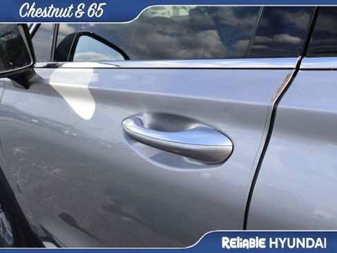 Used 2023 Hyundai Santa Fe SEL w/ Premium Package FWD image 23