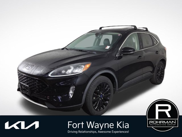 Used 2020 Ford Escape Titanium AWD/4WD image 1
