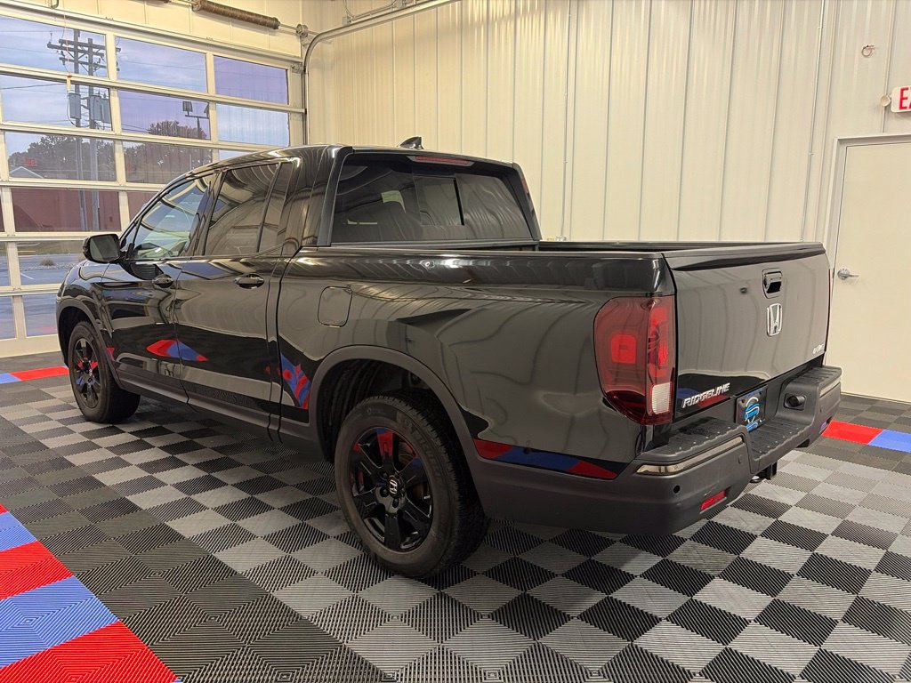 Used 2020 Honda Ridgeline Black Edition image 5