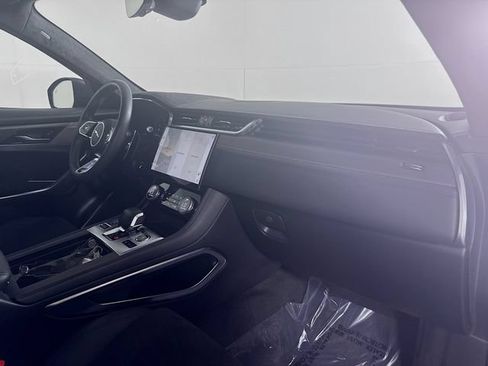 Used 2023 Jaguar F-PACE SVR AWD/4WD image 31