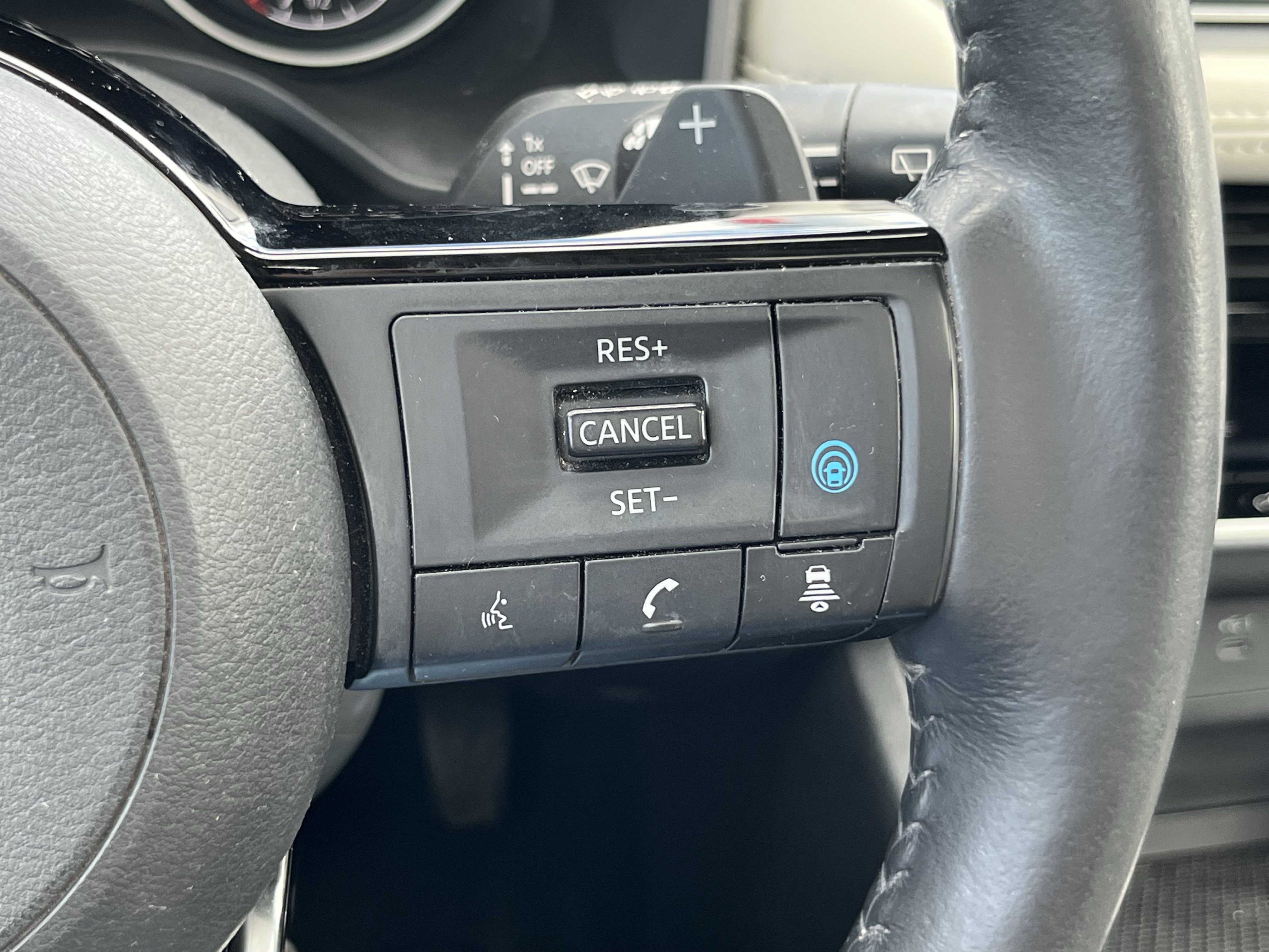 Used 2021 Nissan Rogue SV w/ Premium Package AWD/4WD image 23