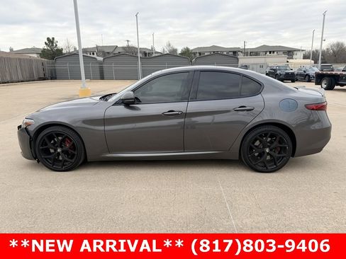 Used 2019 Alfa Romeo Giulia Ti Sport w/ Quick Order Package 22S Sport image 9