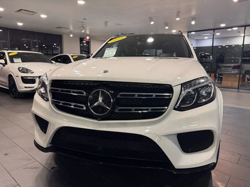 Used 2018 Mercedes-Benz GLS 550 4MATIC w/ Driver Assistance Package image 8