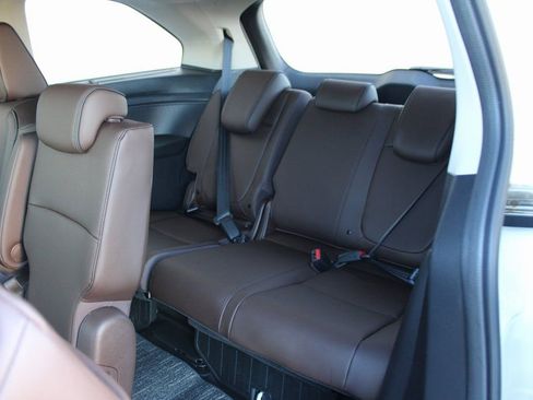 New 2026 Honda Odyssey Touring image 28