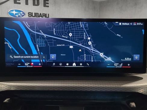 Used 2025 BMW 330i xDrive Sedan image 12