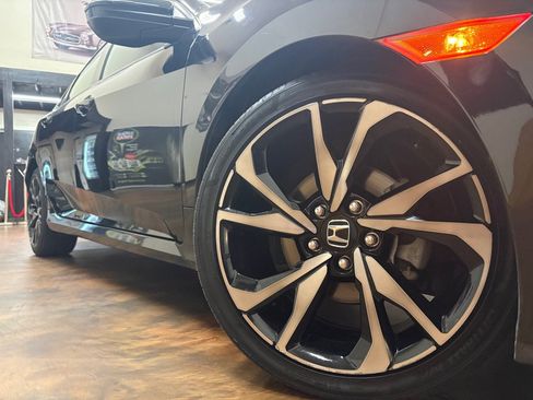 Used 2021 Honda Civic Sport image 38