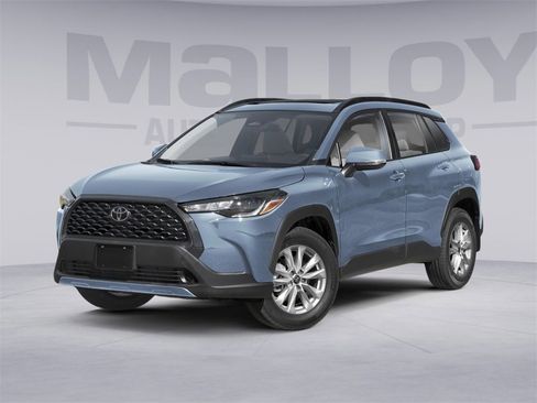 Used 2024 Toyota Corolla Cross LE image 1