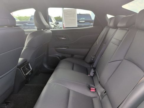 Used 2026 Toyota Crown AWD/4WD image 28
