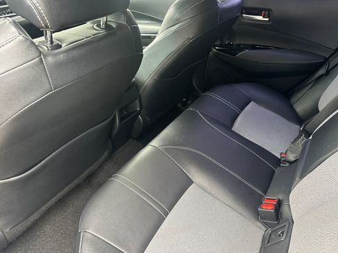 Used 2021 Toyota Corolla XSE FWD image 15