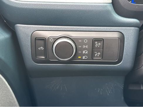 New 2026 Ford Maverick XLT image 29