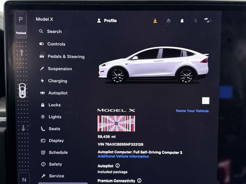 Used 2022 Tesla Model X Plaid image 38