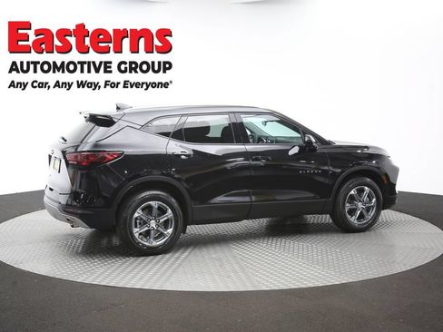 Used 2025 Chevrolet Blazer LT FWD image 43