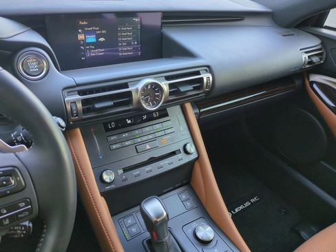 Used 2019 Lexus RC 350 w/ Premium Package RWD image 31