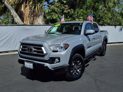 Certified 2021 Toyota Tacoma SR5 w/ Trail Edition AWD/4WD image 26