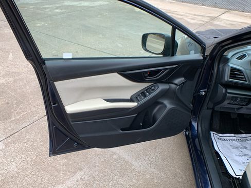 Used 2019 Subaru Impreza 2.0i image 9