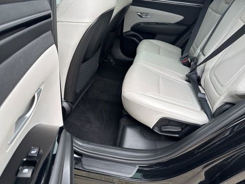 Used 2024 Hyundai Tucson Limited FWD image 11