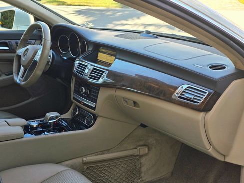 Used 2012 Mercedes-Benz CLS 63 AMG image 67
