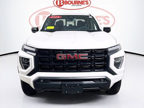 Used 2024 GMC Canyon Elevation w/ Convenience Package image 4